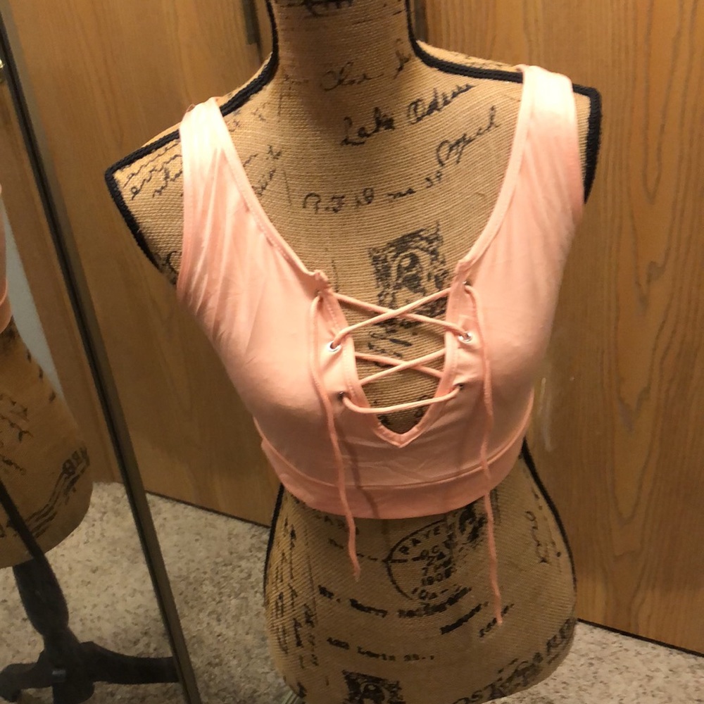 2pc Outfit. Cute crop top and cut out pants.
